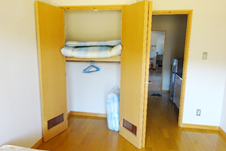 �ڏZ���i��